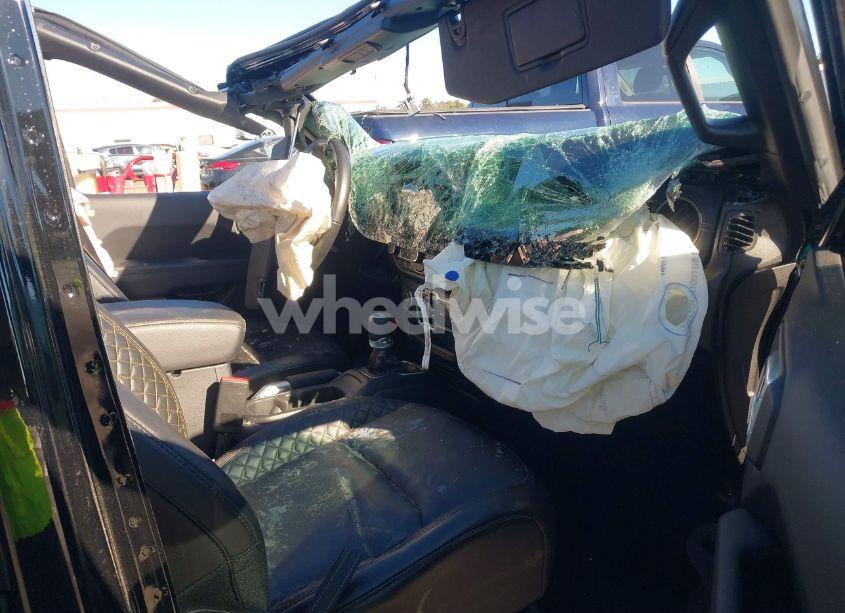 Photo 5 of 2022 Jeep Wrangler UNLIMITED HIGH ALTITUDE (VIN 1C4HJXEG7NW232680)