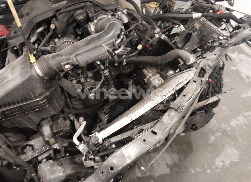 Photo 18 of 2019 Jeep Wrangler UNLIMITED MOAB 4X4 (VIN 1C4HJXEG8KW522356)