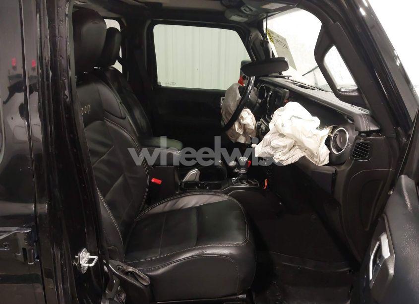 Photo 5 of 2019 Jeep Wrangler UNLIMITED MOAB 4X4 (VIN 1C4HJXEG8KW522356)