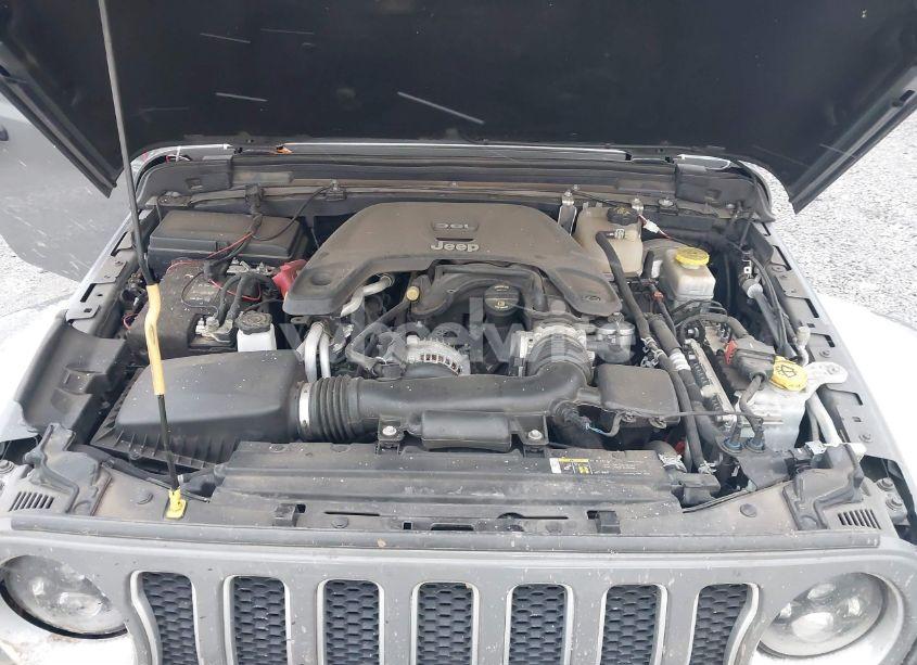 Photo 10 of 2019 Jeep Wrangler UNLIMITED SAHARA 4X4 (VIN 1C4HJXEG8KW533339)