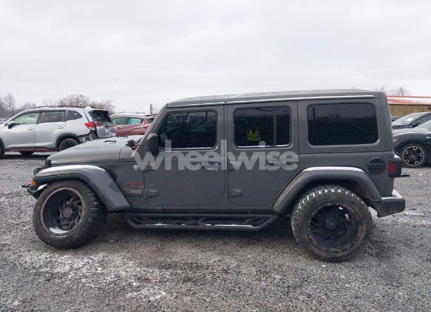 Photo 14 of 2019 Jeep Wrangler UNLIMITED SAHARA 4X4 (VIN 1C4HJXEG8KW533339)