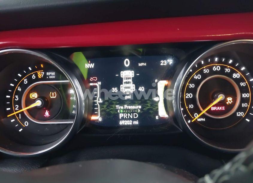 Photo 7 of 2019 Jeep Wrangler UNLIMITED SAHARA 4X4 (VIN 1C4HJXEG8KW533339)