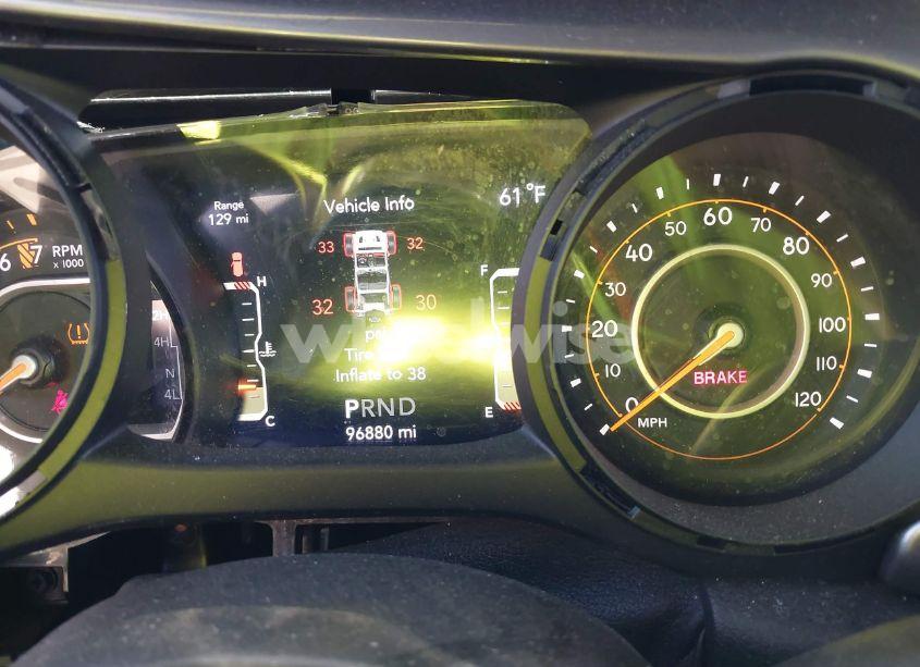 Photo 7 of 2019 Jeep Wrangler UNLIMITED SAHARA 4X4 (VIN 1C4HJXEG8KW621176)