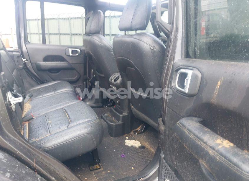 Photo 8 of 2019 Jeep Wrangler UNLIMITED SAHARA 4X4 (VIN 1C4HJXEG8KW627530)