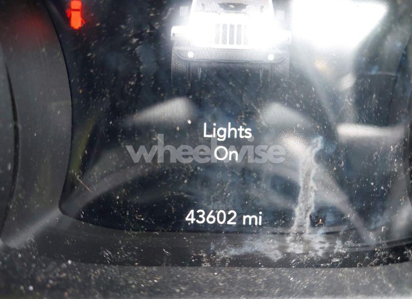 Photo 15 of 2020 Jeep Wrangler UNLIMITED SAHARA ALTITUDE (VIN 1C4HJXEG8LW112903)