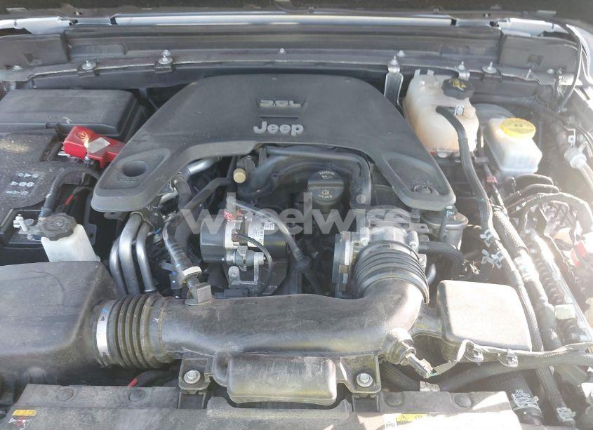 Photo 10 of 2021 Jeep Wrangler UNLIMITED SAHARA 4X4 (VIN 1C4HJXEG8MW576811)