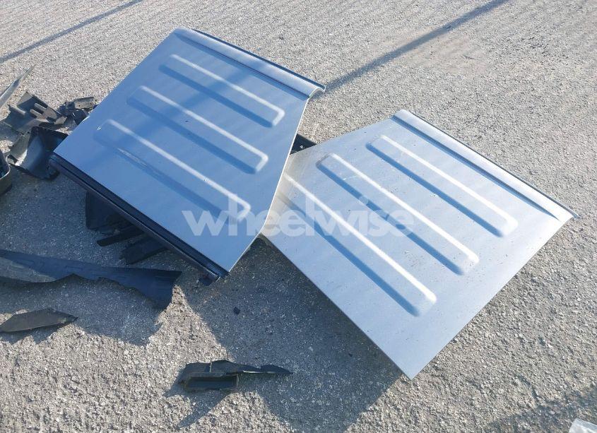 Photo 12 of 2021 Jeep Wrangler UNLIMITED SAHARA 4X4 (VIN 1C4HJXEG8MW576811)