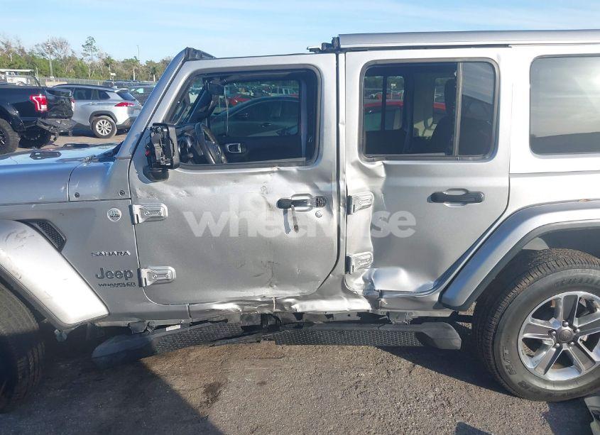 Photo 6 of 2021 Jeep Wrangler UNLIMITED SAHARA 4X4 (VIN 1C4HJXEG8MW576811)