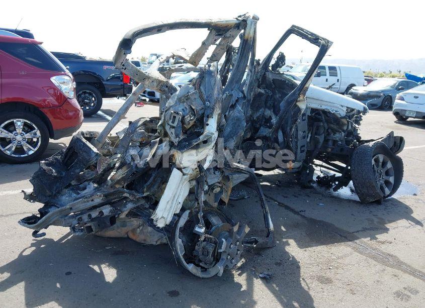 Photo 4 of 2018 Jeep Wrangler UNLIMITED SAHARA 4X4 (VIN 1C4HJXEG9JW215826)