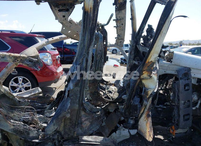 Photo 5 of 2018 Jeep Wrangler UNLIMITED SAHARA 4X4 (VIN 1C4HJXEG9JW215826)