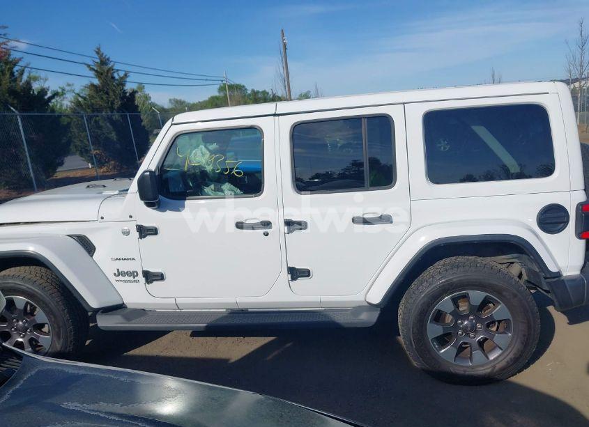 Photo 14 of 2018 Jeep Wrangler UNLIMITED SAHARA 4X4 (VIN 1C4HJXEG9JW227829)