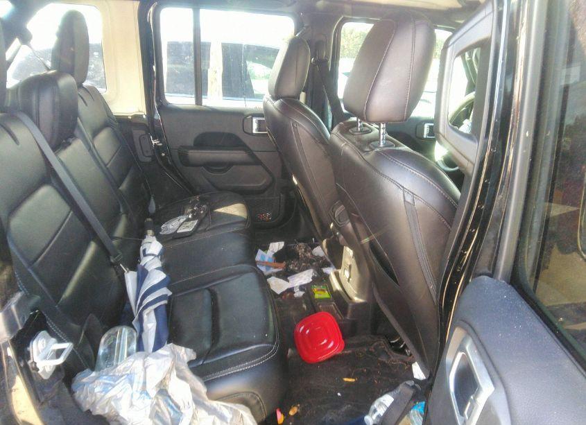 Photo 8 of 2019 Jeep Wrangler UNLIMITED SAHARA 4X4 (VIN 1C4HJXEG9KW525203)