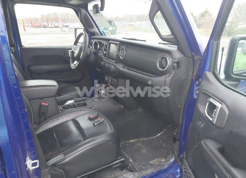 Photo 5 of 2019 Jeep Wrangler UNLIMITED SAHARA (VIN 1C4HJXEG9KW541238)