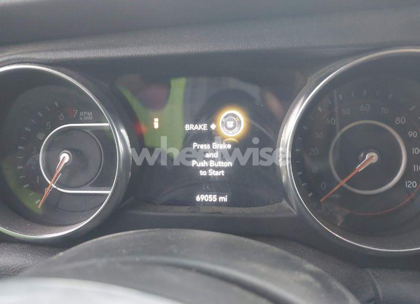 Photo 7 of 2019 Jeep Wrangler UNLIMITED SAHARA (VIN 1C4HJXEG9KW541238)