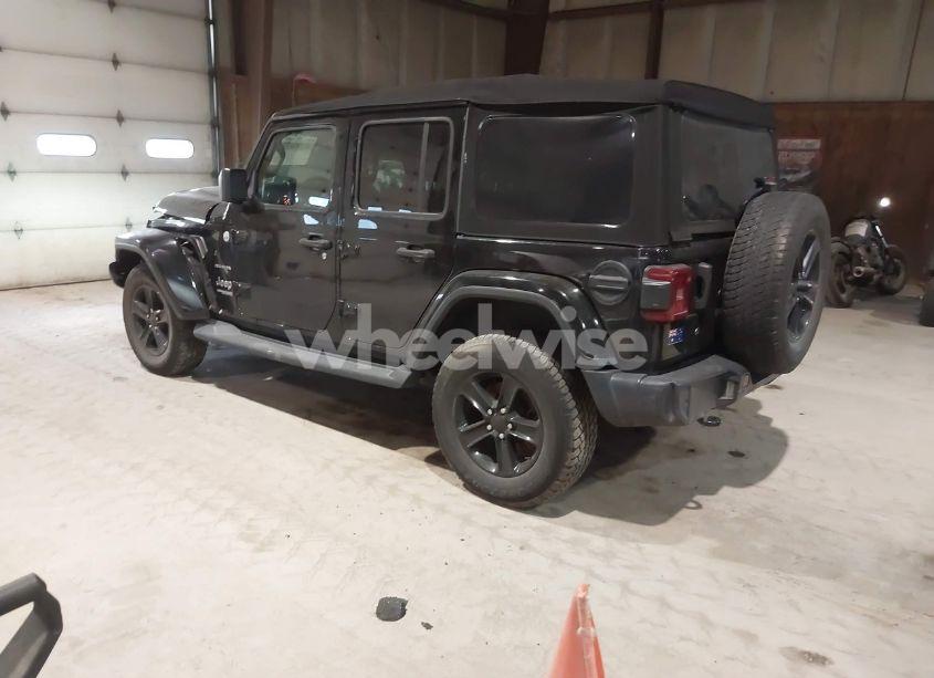 Photo 3 of 2019 Jeep Wrangler UNLIMITED SAHARA 4X4 (VIN 1C4HJXEG9KW579682)