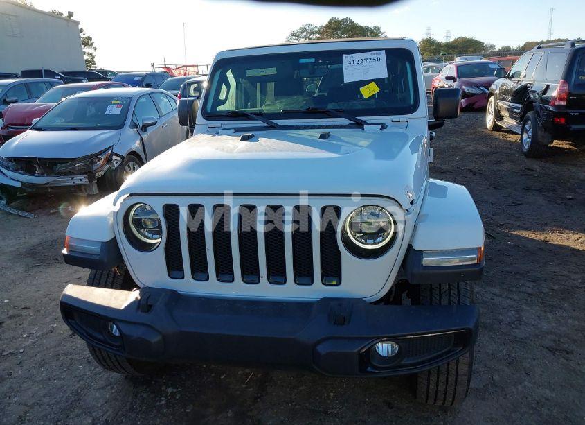 Photo 12 of 2020 Jeep Wrangler UNLIMITED SAHARA ALTITUDE 4X4 (VIN 1C4HJXEG9LW300801)