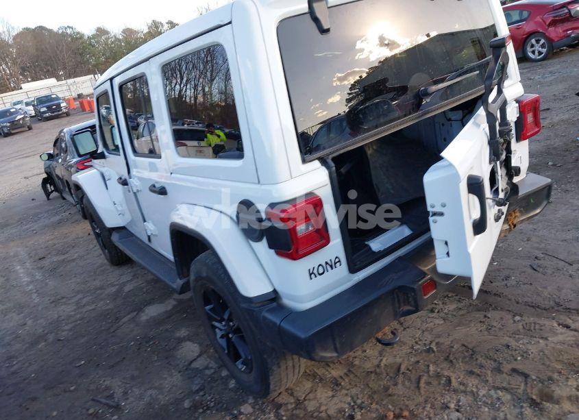 Photo 3 of 2020 Jeep Wrangler UNLIMITED SAHARA ALTITUDE 4X4 (VIN 1C4HJXEG9LW300801)