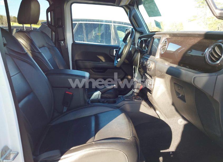 Photo 5 of 2020 Jeep Wrangler UNLIMITED SAHARA ALTITUDE 4X4 (VIN 1C4HJXEG9LW300801)