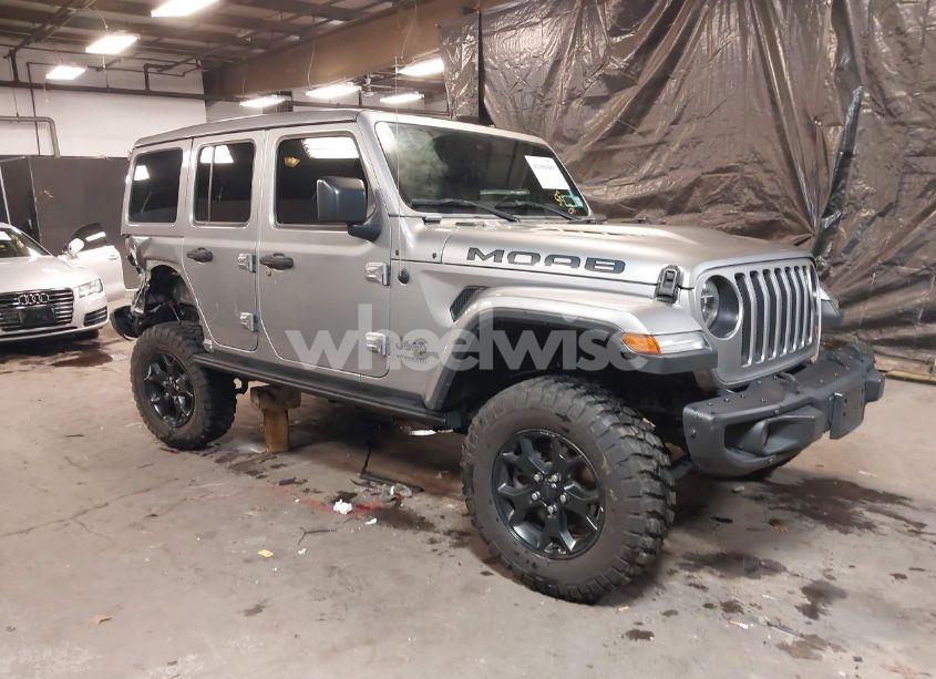 2019 Jeep Wrangler UNLIMITED MOAB 4X4 (VIN 1C4HJXEGXKW574703) main photo