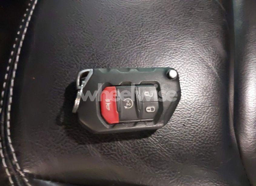 Photo 11 of 2019 Jeep Wrangler UNLIMITED MOAB 4X4 (VIN 1C4HJXEGXKW574703)