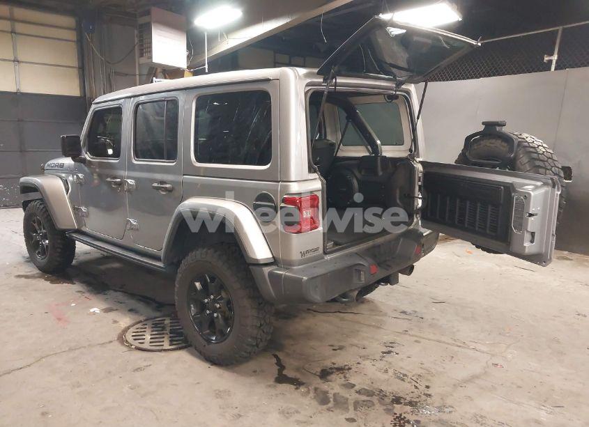 Photo 3 of 2019 Jeep Wrangler UNLIMITED MOAB 4X4 (VIN 1C4HJXEGXKW574703)