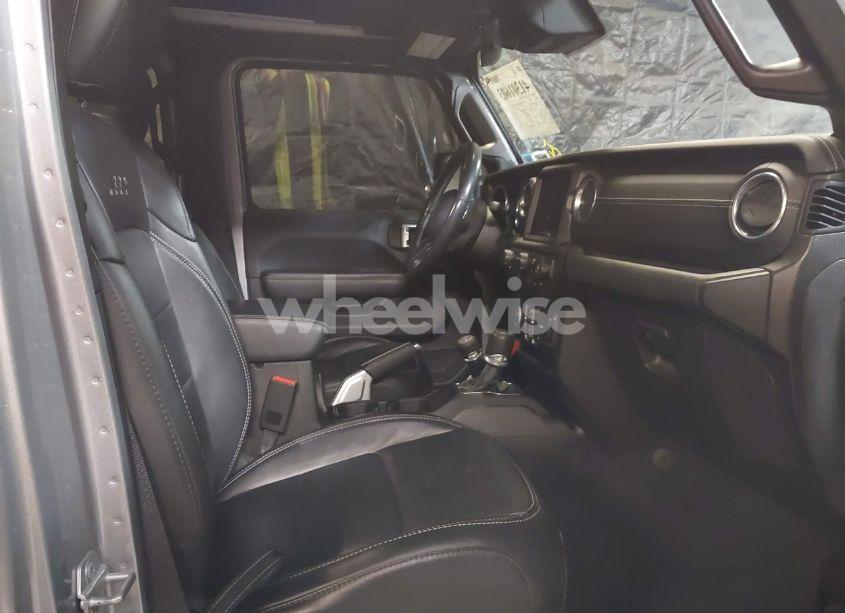 Photo 5 of 2019 Jeep Wrangler UNLIMITED MOAB 4X4 (VIN 1C4HJXEGXKW574703)