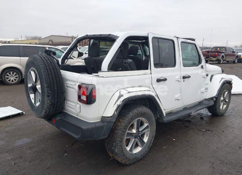 Photo 4 of 2019 Jeep Wrangler UNLIMITED SAHARA (VIN 1C4HJXEGXKW589329)