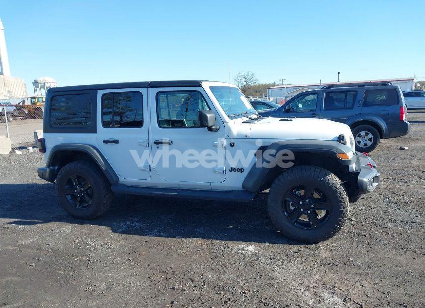 Photo 13 of 2020 Jeep Wrangler UNLIMITED SAHARA 4X4 (VIN 1C4HJXEGXLW118444)