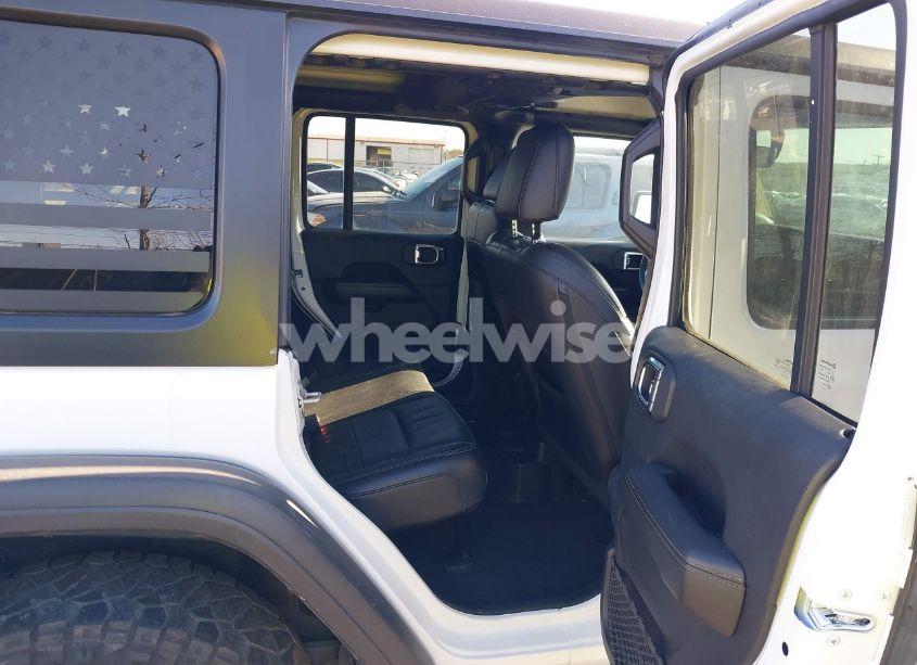 Photo 8 of 2020 Jeep Wrangler UNLIMITED SAHARA 4X4 (VIN 1C4HJXEGXLW118444)