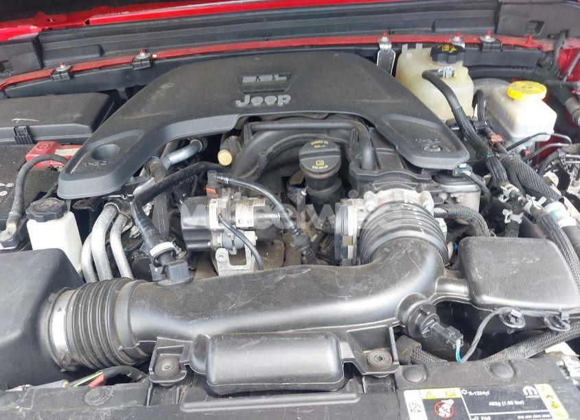 Photo 10 of 2021 Jeep Wrangler UNLIMITED SAHARA 4X4 (VIN 1C4HJXEGXMW631033)