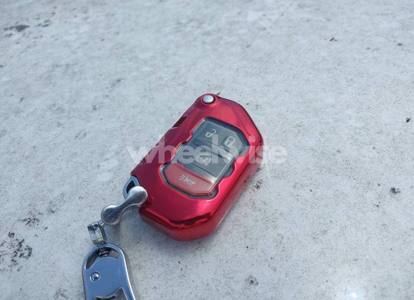 Photo 11 of 2021 Jeep Wrangler UNLIMITED SAHARA 4X4 (VIN 1C4HJXEGXMW631033)