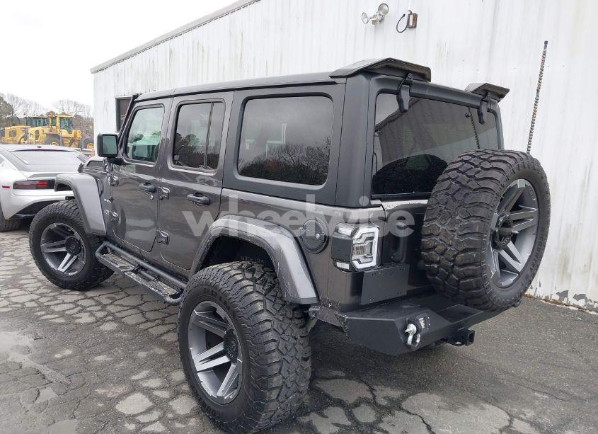 Photo 3 of 2023 Jeep Wrangler 4-DOOR SAHARA 4X4 (VIN 1C4HJXEGXPW501726)