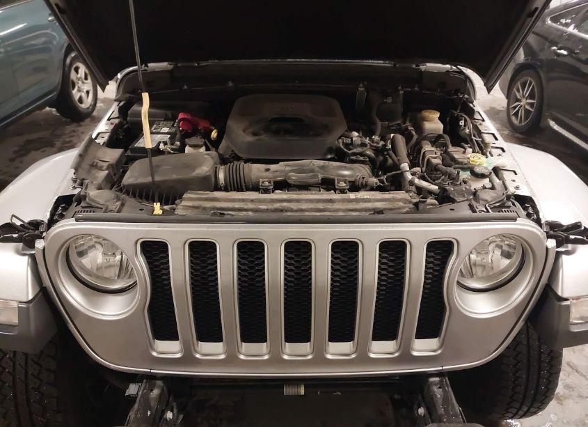 Photo 10 of 2019 Jeep Wrangler UNLIMITED SAHARA 4X4 (VIN 1C4HJXEN0KW527985)