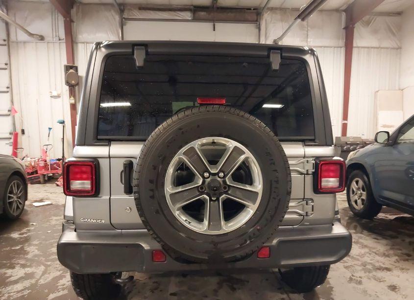 Photo 17 of 2019 Jeep Wrangler UNLIMITED SAHARA 4X4 (VIN 1C4HJXEN0KW527985)