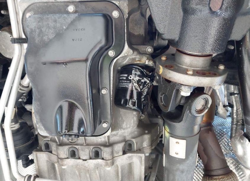 Photo 20 of 2019 Jeep Wrangler UNLIMITED SAHARA 4X4 (VIN 1C4HJXEN0KW527985)