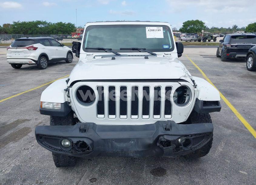 Photo 12 of 2019 Jeep Wrangler UNLIMITED SAHARA 4X4 (VIN 1C4HJXEN0KW623325)