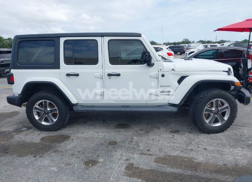 Photo 13 of 2019 Jeep Wrangler UNLIMITED SAHARA 4X4 (VIN 1C4HJXEN0KW623325)