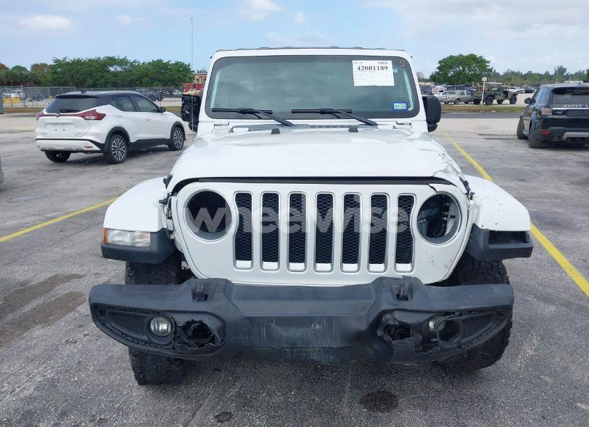 Photo 6 of 2019 Jeep Wrangler UNLIMITED SAHARA 4X4 (VIN 1C4HJXEN0KW623325)