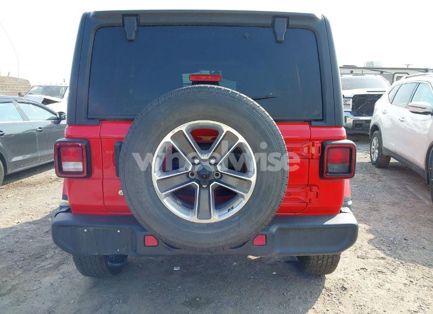Photo 16 of 2020 Jeep Wrangler UNLIMITED SAHARA 4X4 (VIN 1C4HJXEN0LW184564)