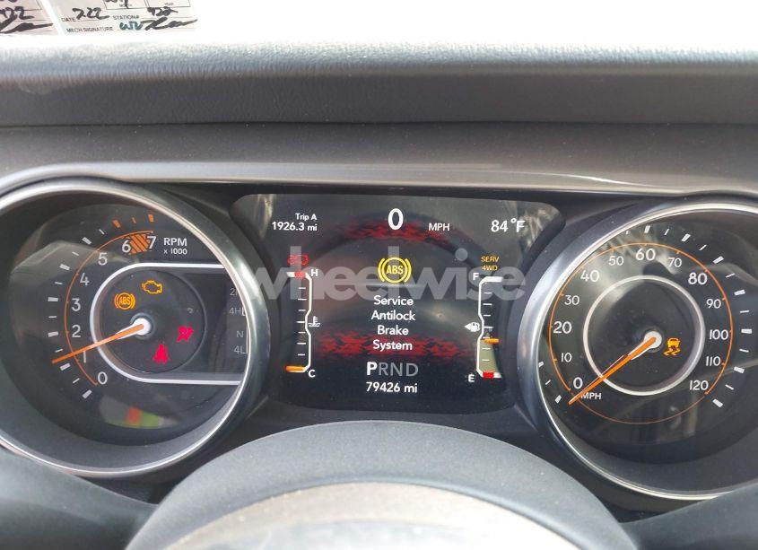 Photo 7 of 2020 Jeep Wrangler UNLIMITED SAHARA 4X4 (VIN 1C4HJXEN0LW184564)