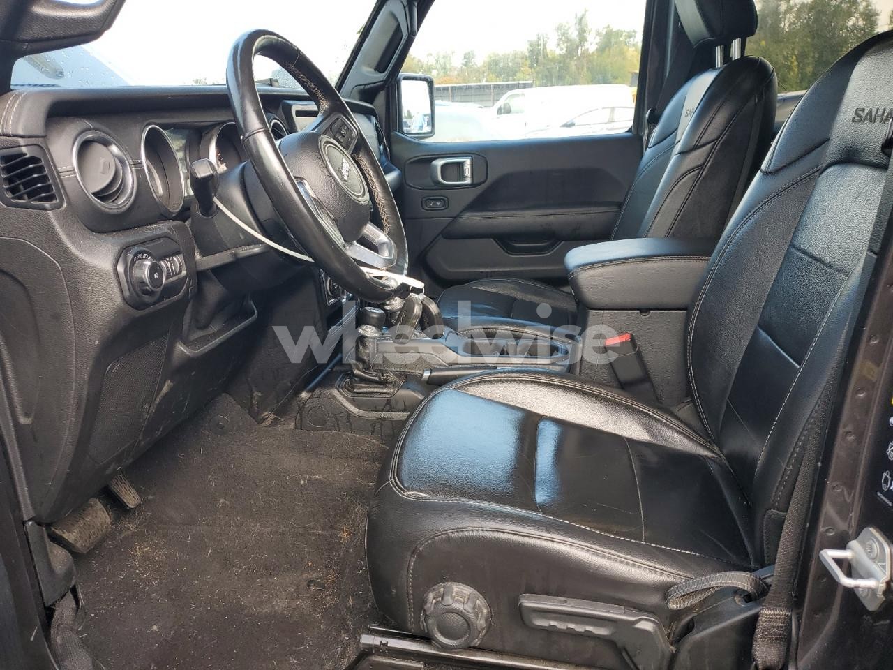 Photo 7 of 2020 JEEP WRANGLER UNLIMITED SAHARA (VIN 1C4HJXEN0LW203954)