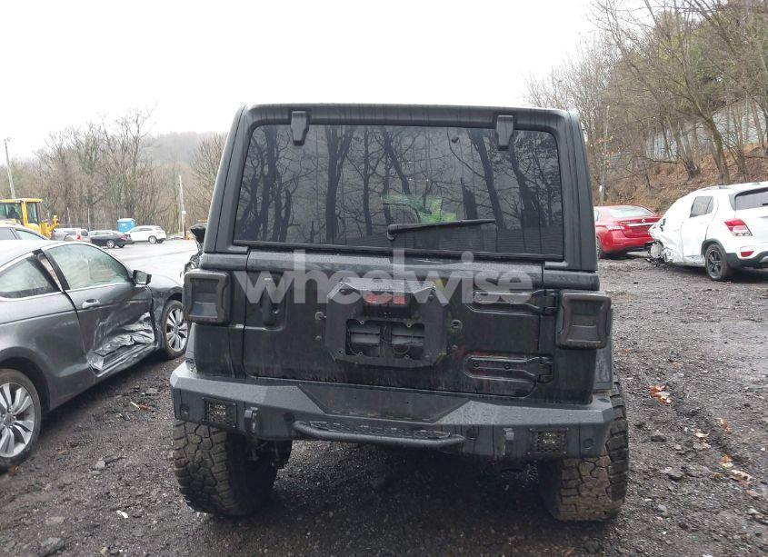 Photo 17 of 2021 Jeep Wrangler UNLIMITED SAHARA 4X4 (VIN 1C4HJXEN0MW502118)