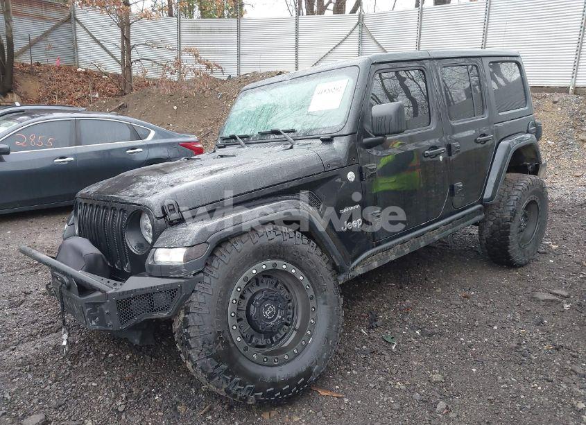Photo 2 of 2021 Jeep Wrangler UNLIMITED SAHARA 4X4 (VIN 1C4HJXEN0MW502118)