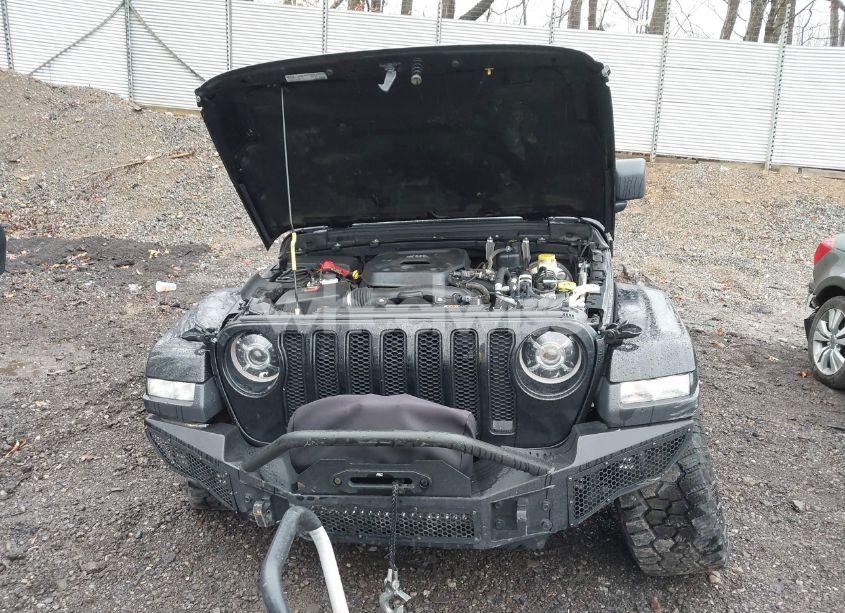 Photo 6 of 2021 Jeep Wrangler UNLIMITED SAHARA 4X4 (VIN 1C4HJXEN0MW502118)