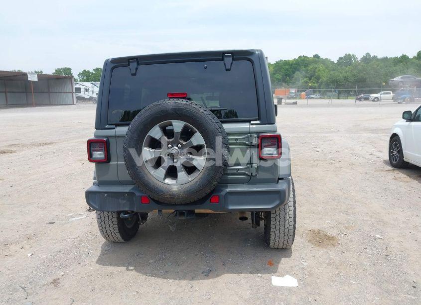 Photo 16 of 2018 Jeep Wrangler UNLIMITED SAHARA 4X4 (VIN 1C4HJXEN1JW320942)