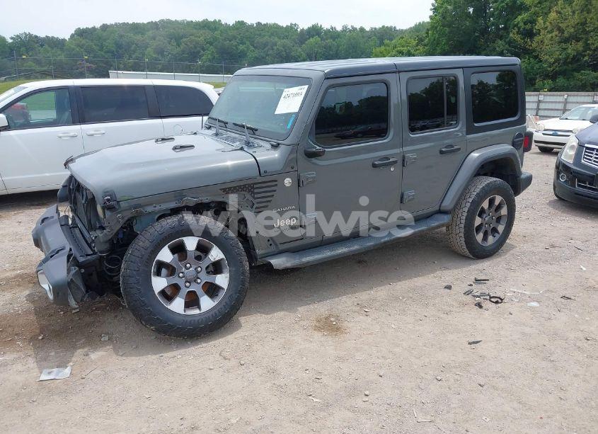 Photo 2 of 2018 Jeep Wrangler UNLIMITED SAHARA 4X4 (VIN 1C4HJXEN1JW320942)