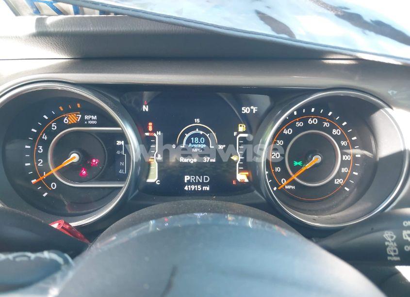 Photo 7 of 2019 Jeep Wrangler UNLIMITED SAHARA 4X4 (VIN 1C4HJXEN1KW524321)