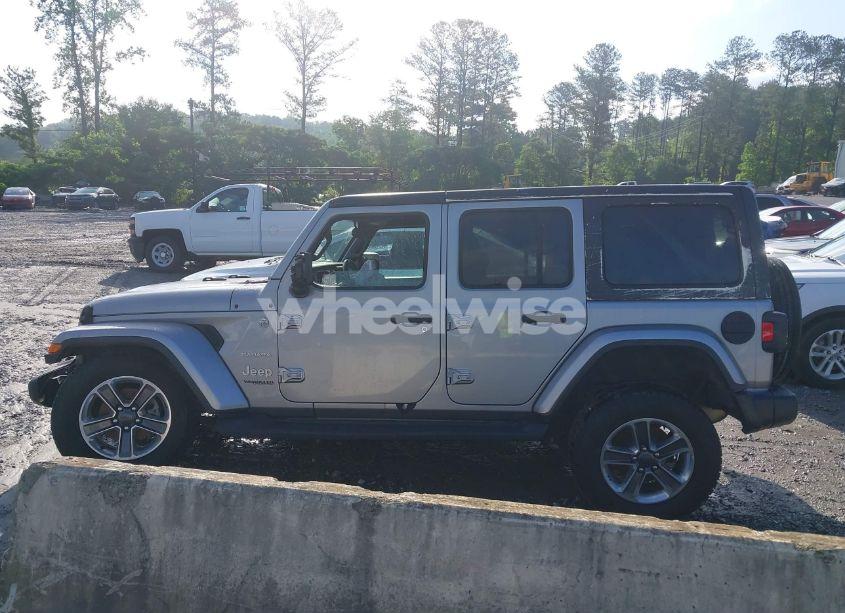 Photo 14 of 2020 Jeep Wrangler UNLIMITED SAHARA 4X4 (VIN 1C4HJXEN1LW204563)