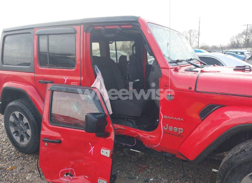 Photo 6 of 2021 Jeep Wrangler UNLIMITED SAHARA (VIN 1C4HJXEN1MW632456)