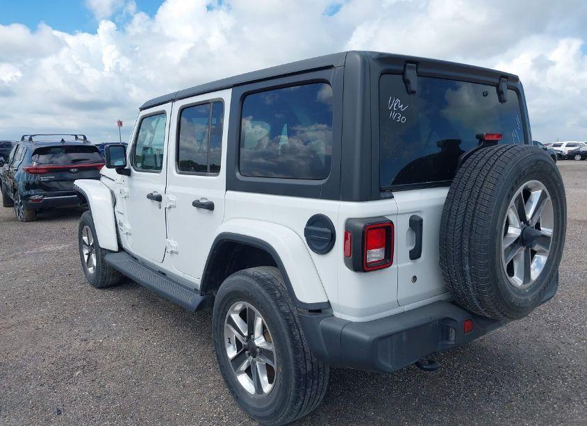 Photo 3 of 2018 Jeep Wrangler UNLIMITED SAHARA 4X4 (VIN 1C4HJXEN2JW295808)